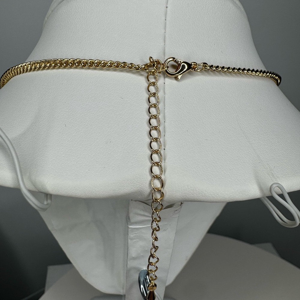 SOLD. Pearls & Gold Link Necklace - Picture 3 of 4